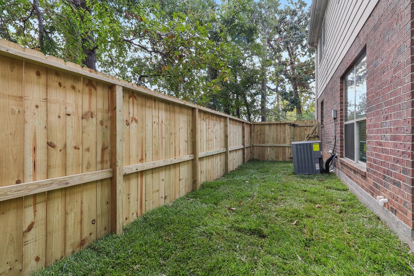 Photo - 100 Westpark Dr