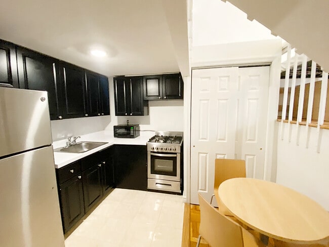 Photo - FOUND Study Upper East Side - Student Housing