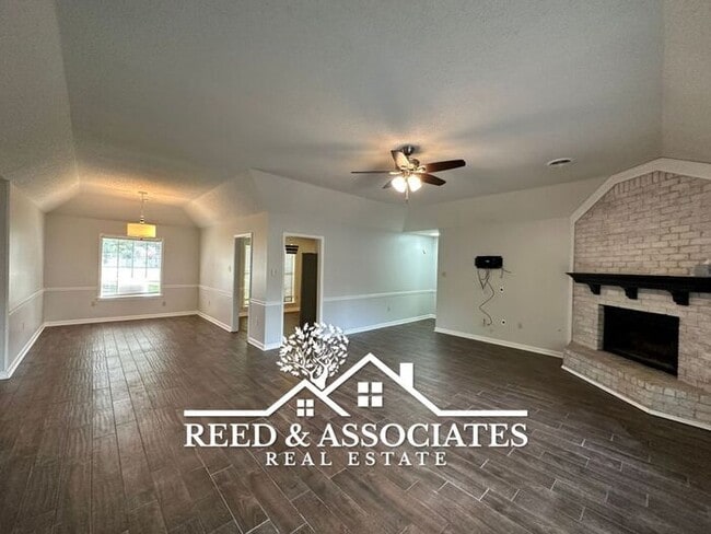 Photo - Renovated 3 Bedroom in Collierville!
