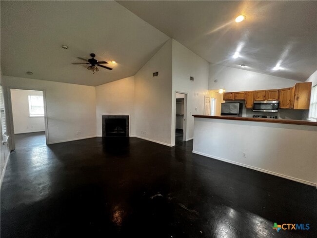 Building Photo - 41340 FM3159 Rental