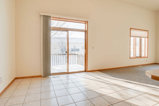 Tustin Townhomes