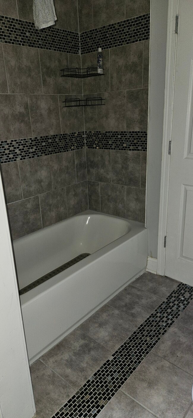 Photo - 41 W Main St Unit #2