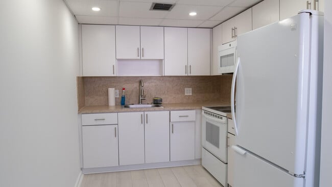 400 SW 134th Way Unit 302f