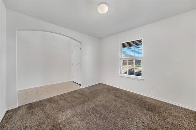 Photo - 914 Decker Dr