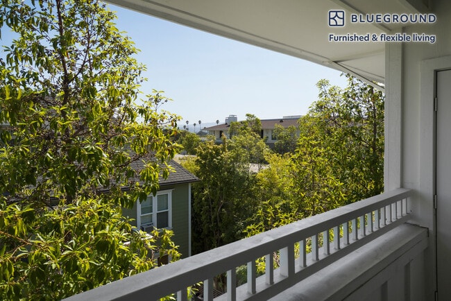 Photo - 337 S Fremont St Unit FL4-ID1123