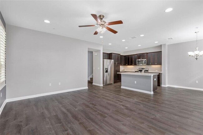 Photo - 13800 Lyndhurst St Unit 184