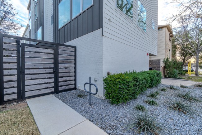 Photo - Newer 2 Bed Townhome Walkable to Lakewood and Lower Greenville! Available August 1st!