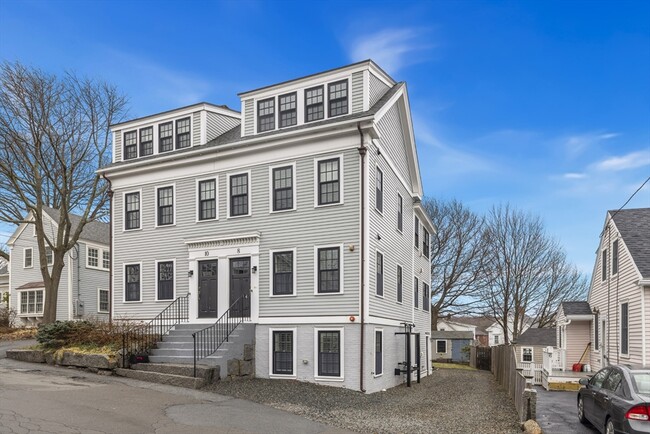 Building Photo - 8 Hale St Unit 1