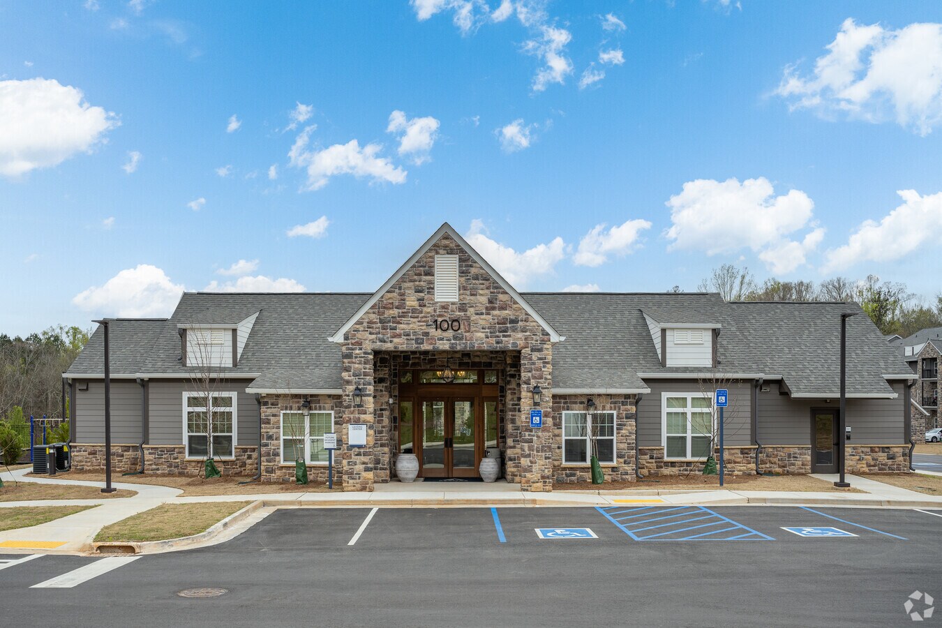 Alcove at River's Edge - Alcove at River's Edge