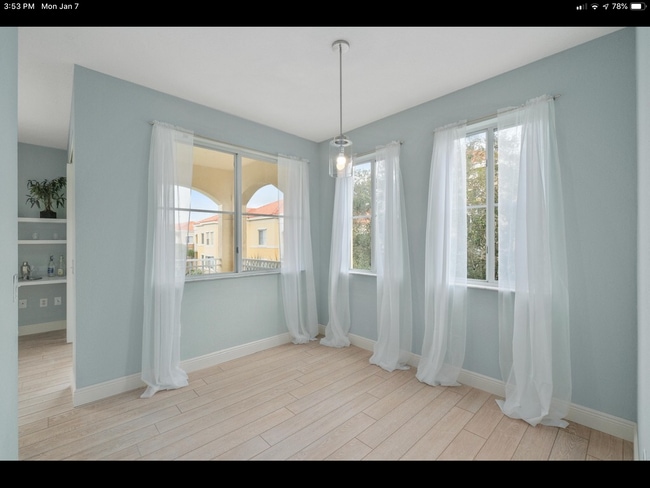 Eat in kitchen - 11041 Legacy Blvd Unit 305