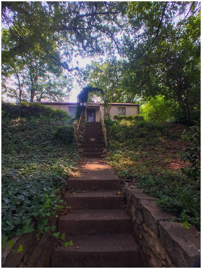 Photo - 1036 State St NW
