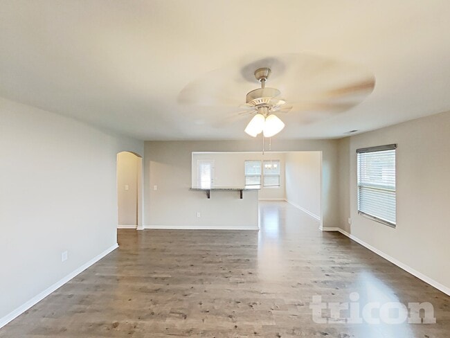 Photo - 5008 Shorthorn Way