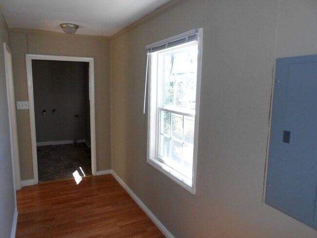 1311 7th Ave N