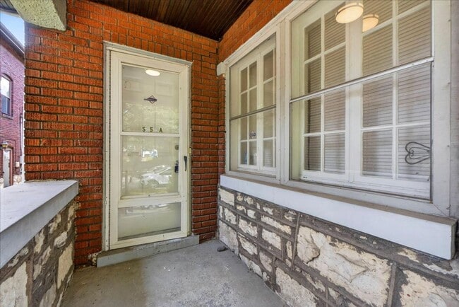 Photo - 5252 Bancroft Ave Unidad 5252A - 759