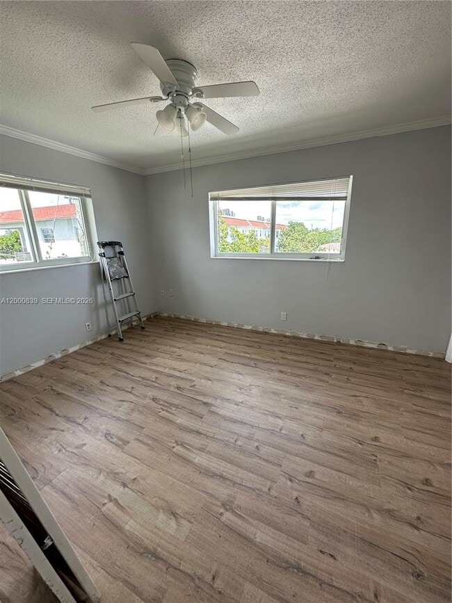 Photo - 2415 Lincoln St Unit 307