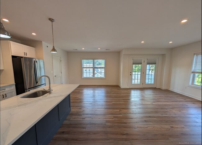 Photo - 138 Highland Ave Unit A4