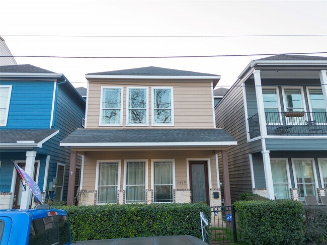 Photo - 1419 Colorado St