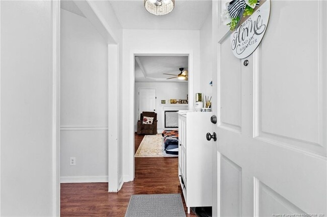 Photo - 1300 Calla Cir