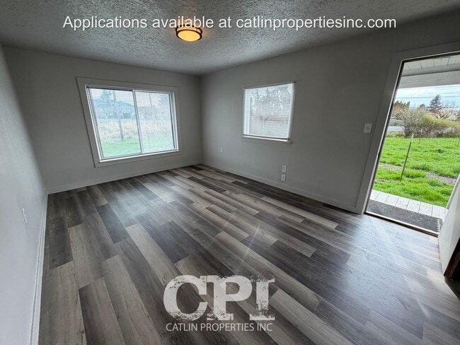 Photo - 5824 Ocean Beach Hwy