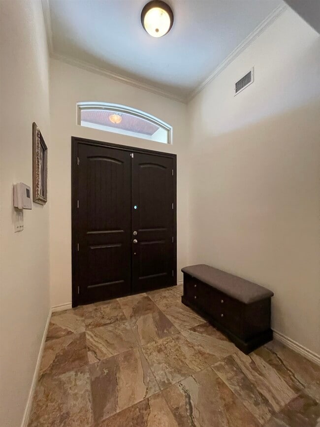 Photo - 508 Washingtonia Drive