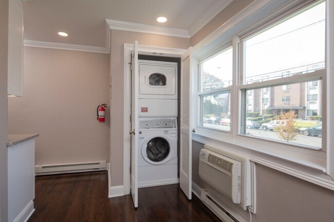 Photo - Regency Manor: In-Unit Washer & Dryer, Cold Water Included, Cat & Dog Friendly, and Custom Closets