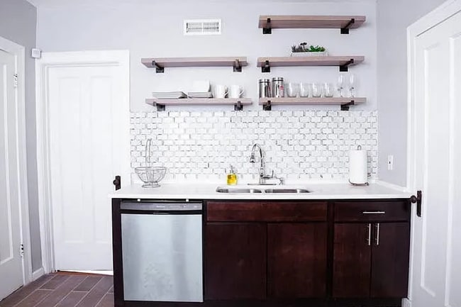 Building Photo - 6444 N Washtenaw Ave Unit #2