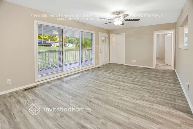 Photo - 3473 Pinehill Dr