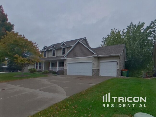 Building Photo - 2661 116th Ave NE