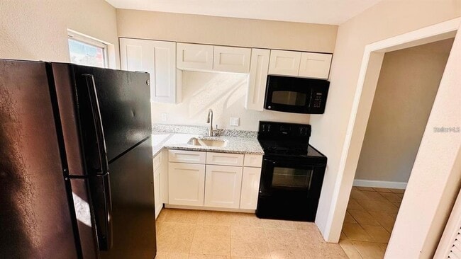 Photo - 390 W Haines Blvd Unit 7