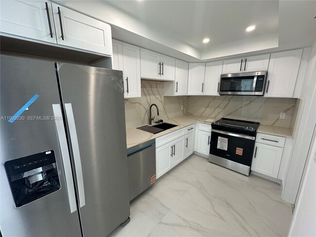 Photo - 6797 Willow Wood Dr Unit 6043