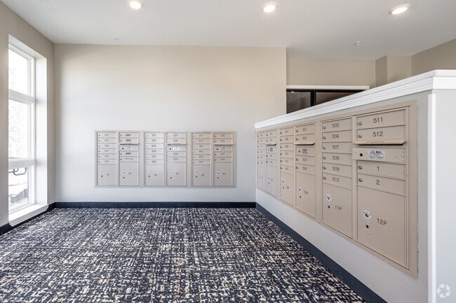 Interior Photo - Concord at Marketplace 55+ Independent Living Rental