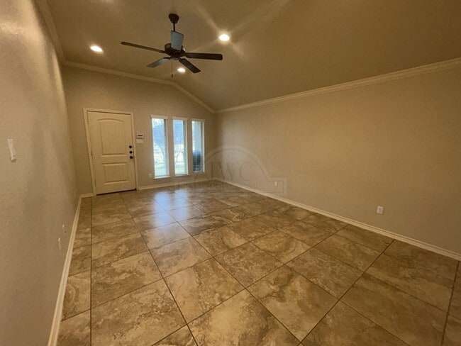 Photo - 5801 Luminous Ln