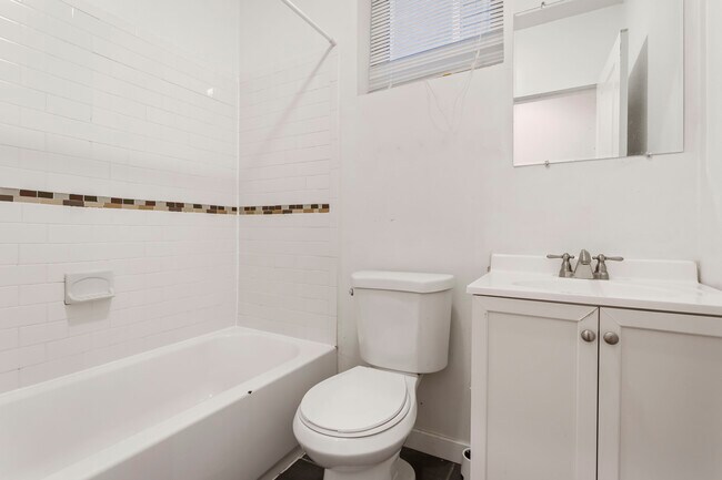 Photo - 526 S 13th St Unit A