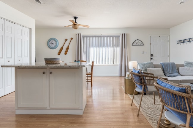 Photo - River Canyon