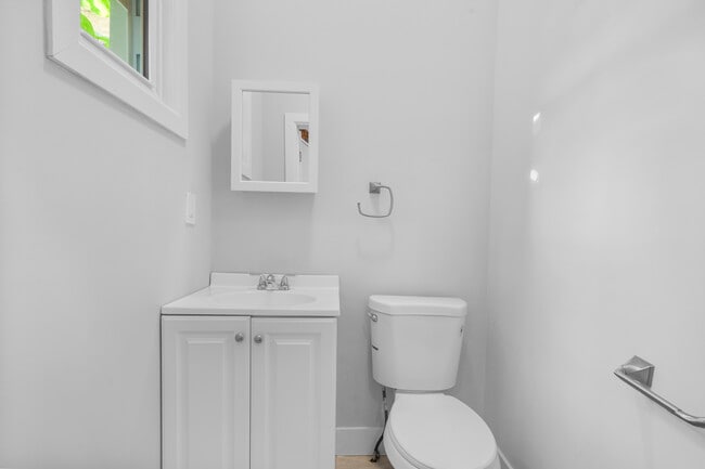 Photo - 2418 N 16th St