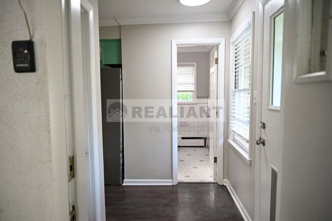 Photo - 517 N 3rd St