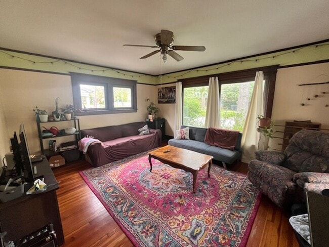 Photo - Historic 4-Bedroom Home - Close to UIUC Campus