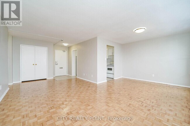 Photo - 6200 Bathurst St Unit 1412