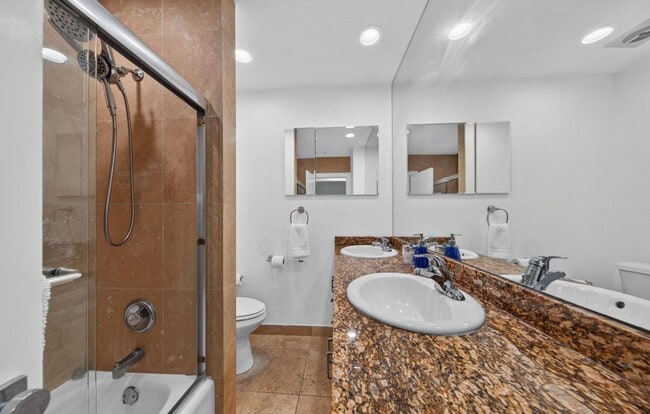 Photo - 4431 NE 28th Ave