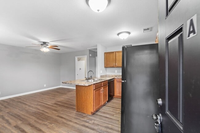 Photo - 800 Martin St Unit A