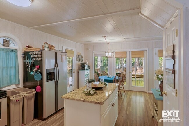 Photo - 4 Bedroom, 2 Bath Home Available on Kerr Lake with Private Dock