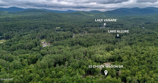 33 Chuckwagon Trail