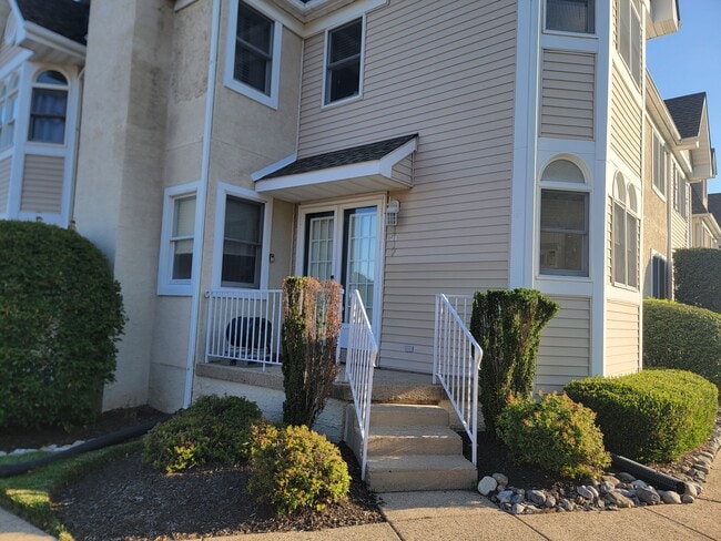 Building Photo - 1417 Kathleen Ct Unit 1417 Kathleen Ct