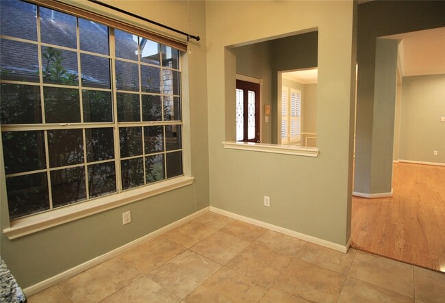 Photo - 3907 Princeton Park Ct