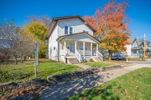 Photo - 1451 N 6th St