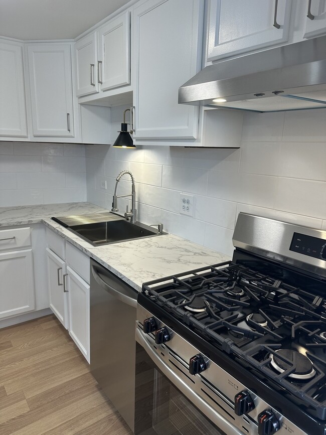 Photo - 1463 Mercury Dr Unidad 304