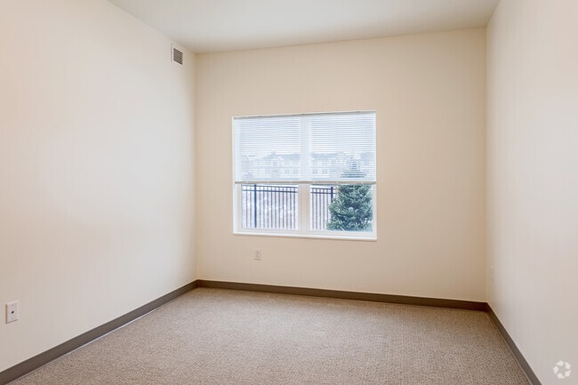 2BR, 1BA - Dublin Heights
