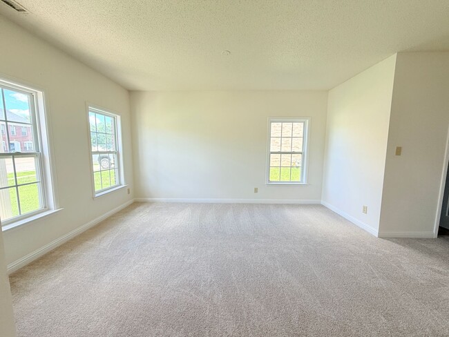 Photo - 2946 Heirloom Ln