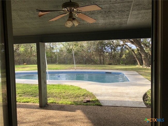 Photo - 6514 Wolfcreek Pass