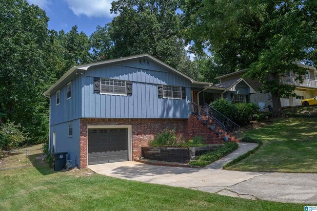 Photo - 1440 Hickory Ln